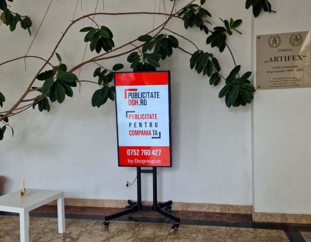 De ce a devenit EkoGroup etalon pentru totemuri digitale în indoor